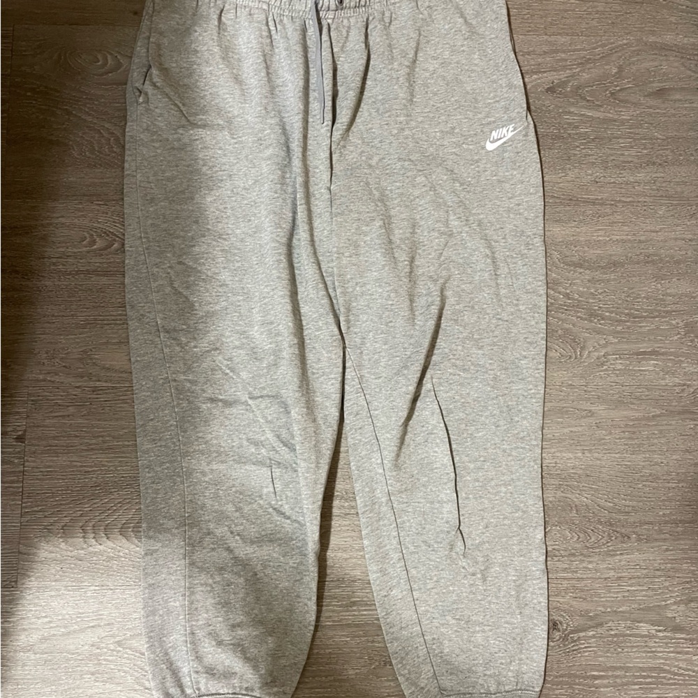 NIKE grey sweatpants L